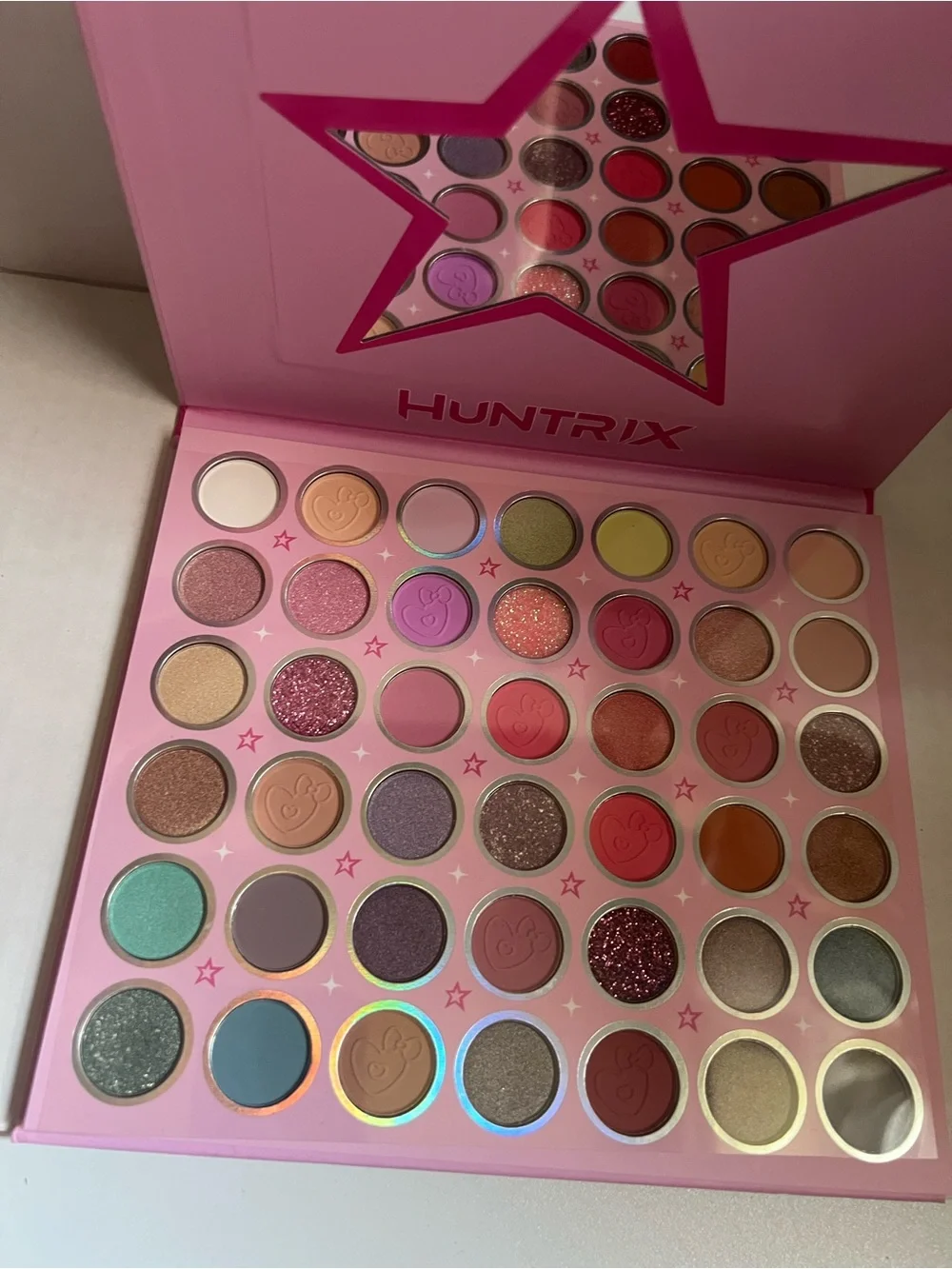 K pop demon hunters make up pallet